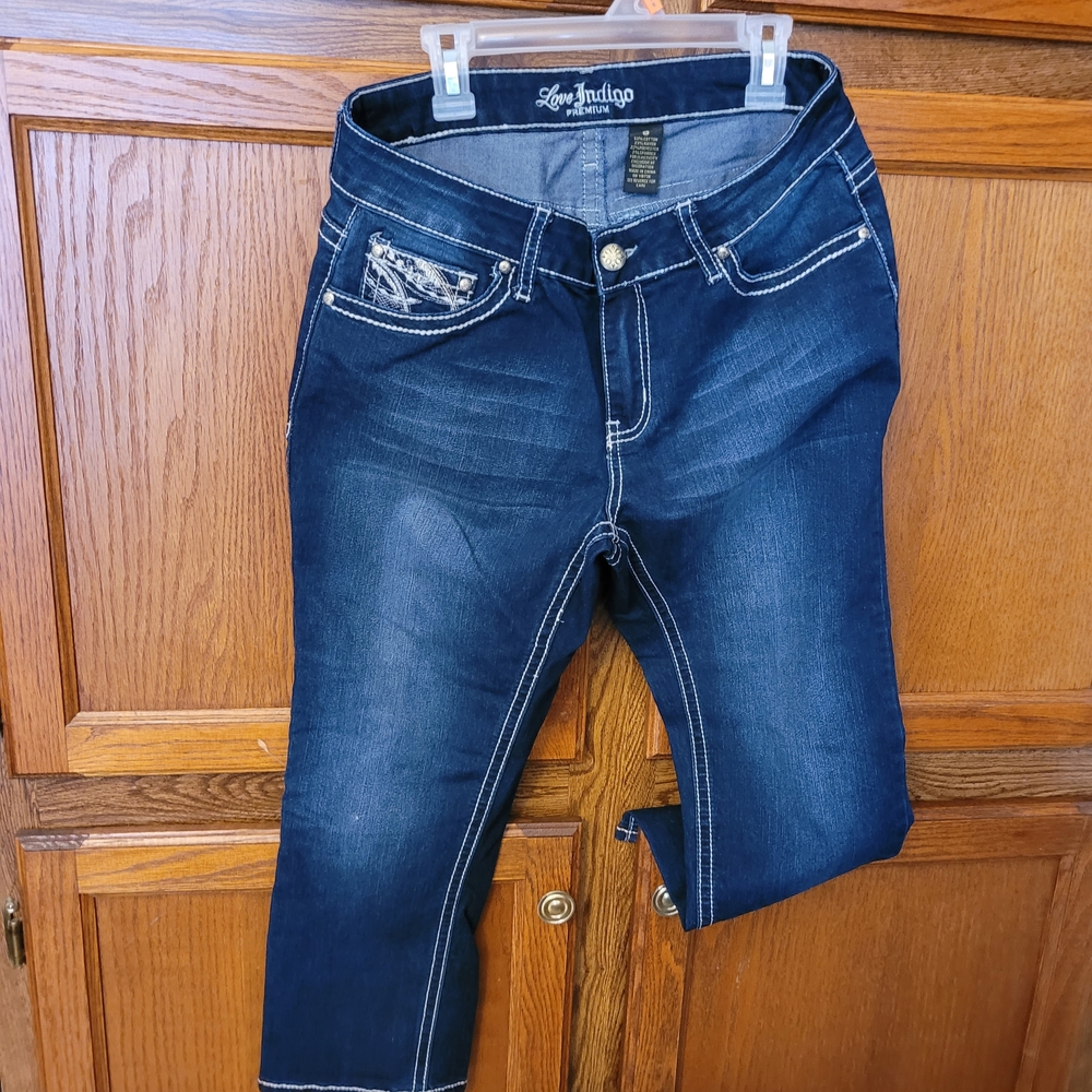 Love Indigo Midnight Blue Cropped Jeans tote A
